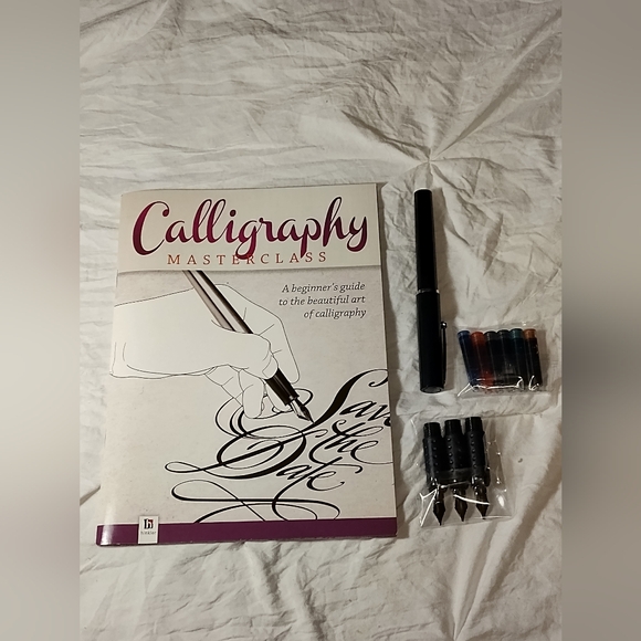 Calligraphy Masterclass learning set - Picture 1 of 7